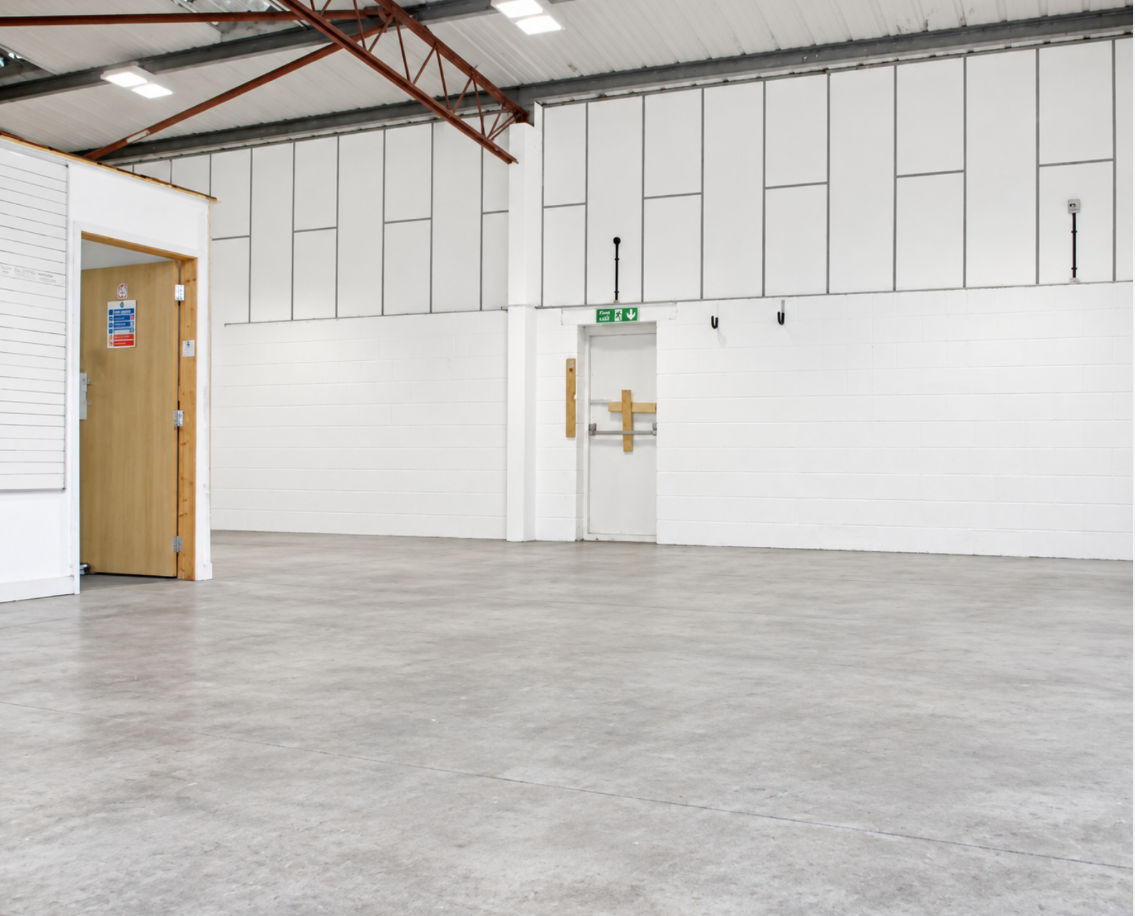Large Flexible commercial space
