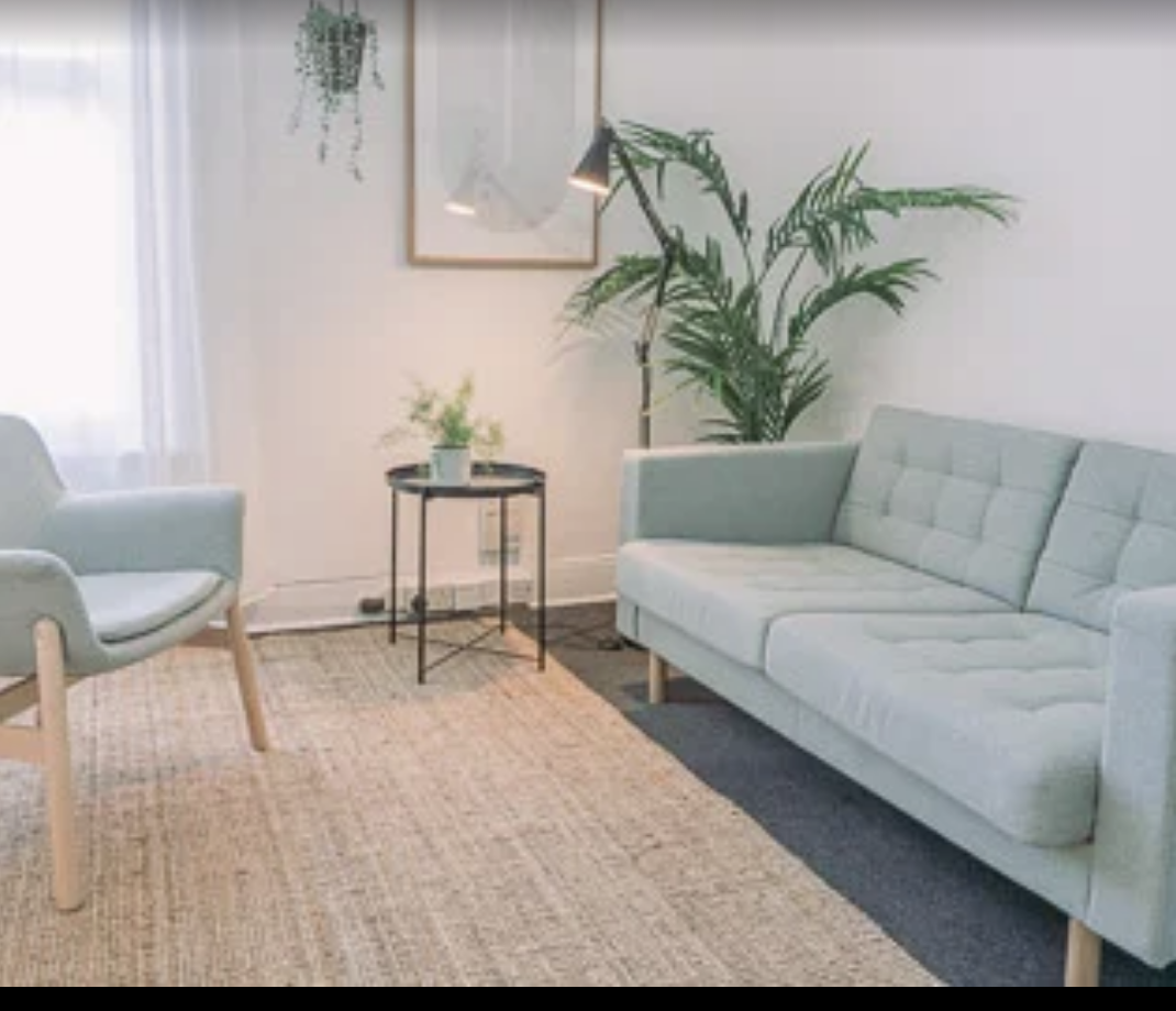 Lovely Therapy Room Close to Hove Station